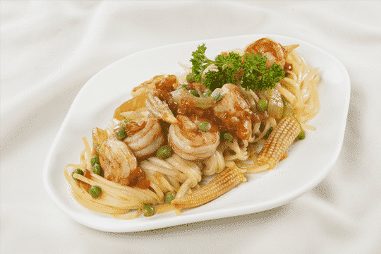 Mì Linguine xào tôm bắp