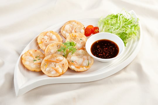 Bánh rau củ chiên giòn