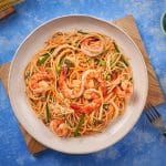 Mì spaghetti xào tôm nấm